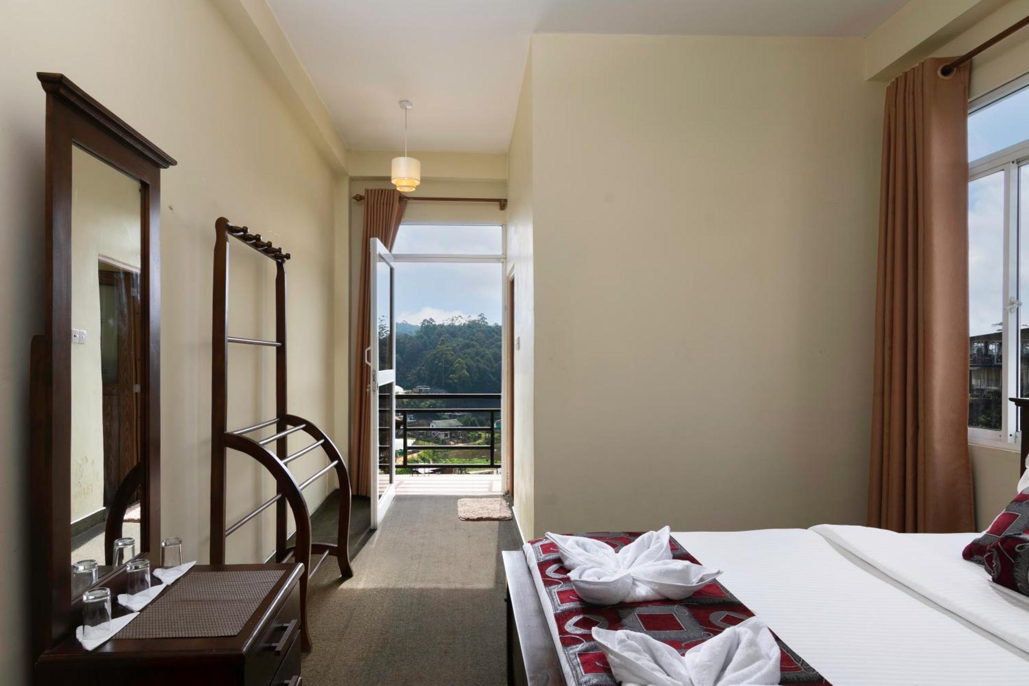 The Hamlyn Bed & Breakfast Нувара Елия Екстериор снимка